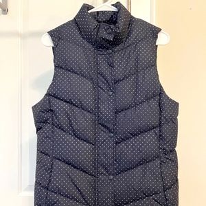Gap Navy and Polka Dot Puffer Vest Size M with Pockets